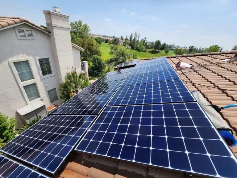 panel solar cleaning