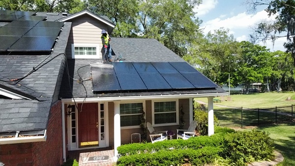 panel solar cleaning