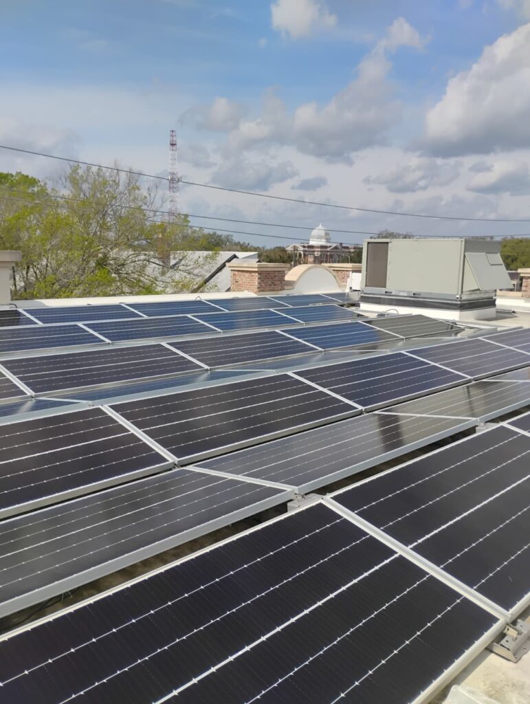 panel solar cleaning